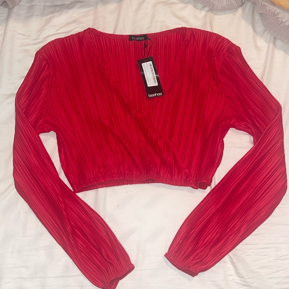 Red Wrap Front Sleeve Plisse Crop Top